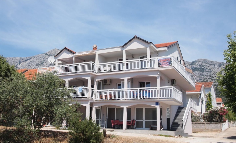 Villa Betty, A6+1 Nr. 6&11